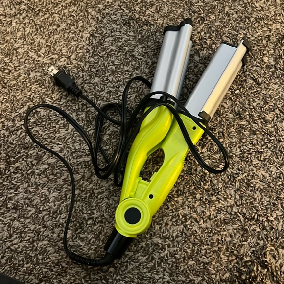 Wave maker - Picture 1 of 2